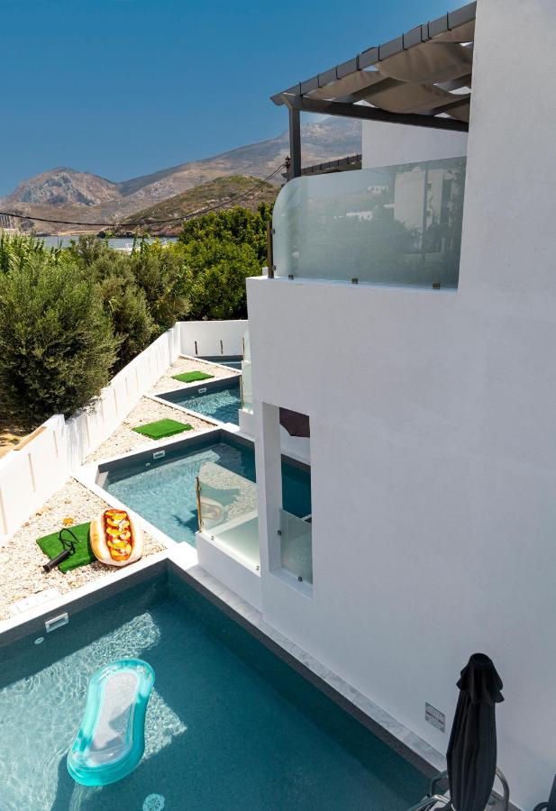 Skyros Blue Suites Exterior photo