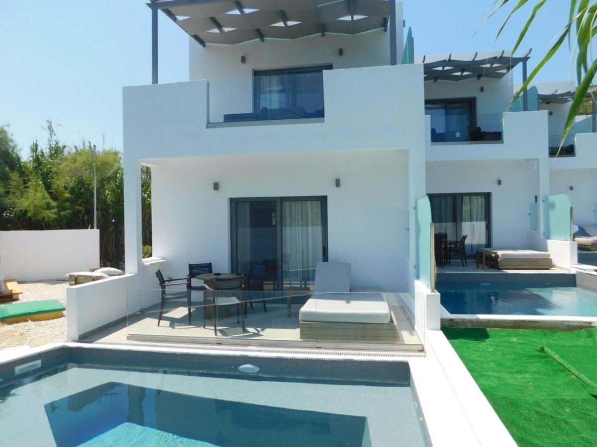Skyros Blue Suites Exterior photo