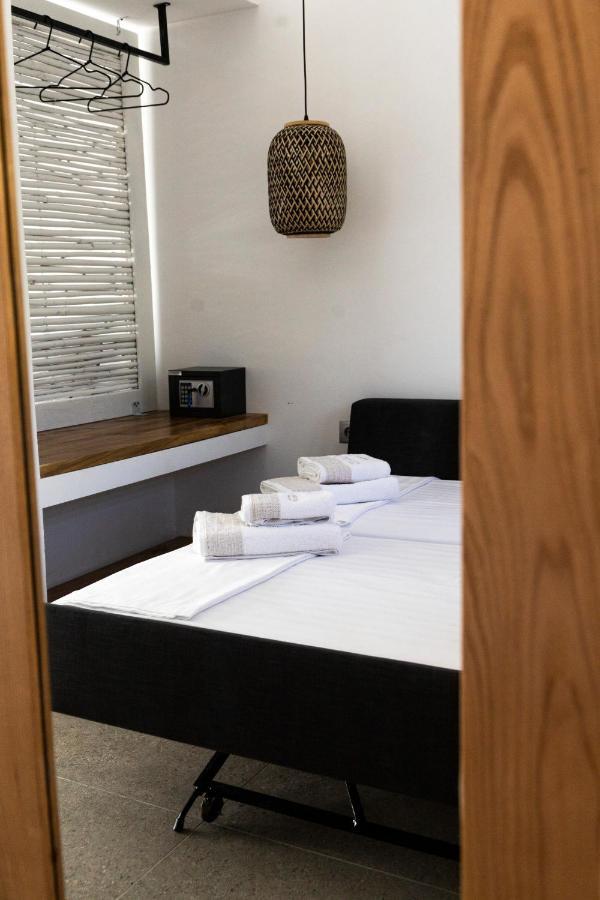 Skyros Blue Suites Exterior photo